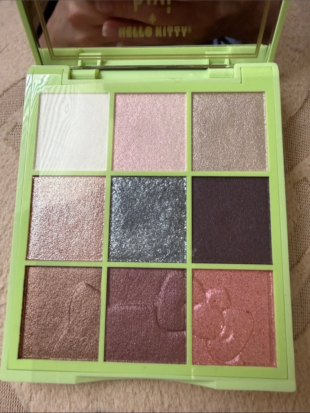 Pixi Hello Kitty Eyeshadow Palette- Harmony Hues